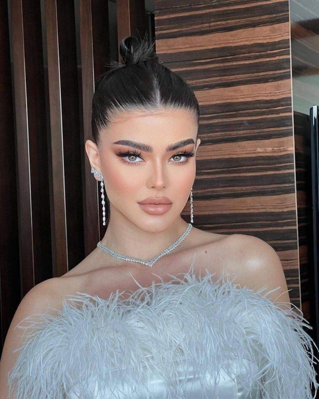 میکاپ روسی 810